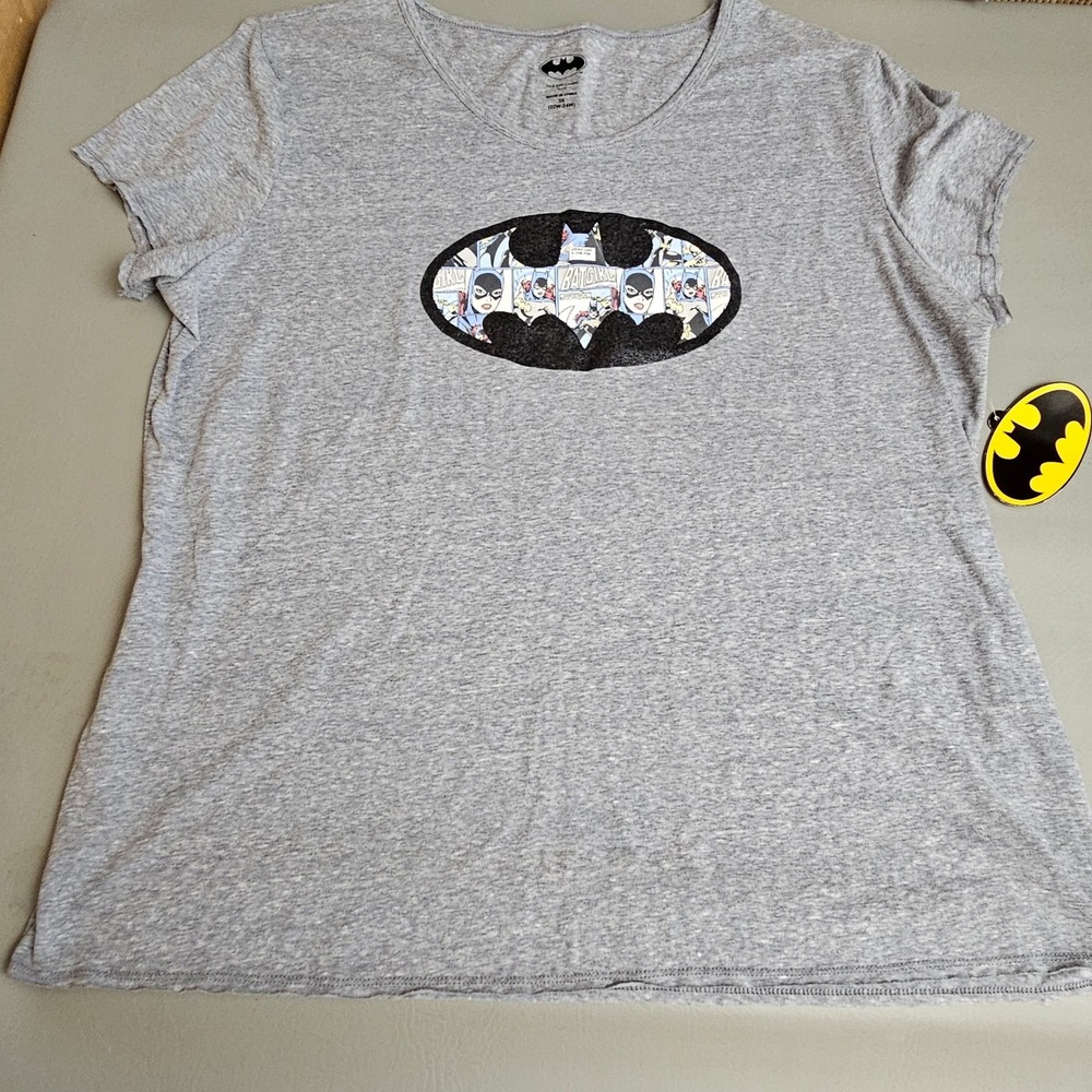 DC Comics Batgirl Heather Grey Glitter Graphic Sleep Tee Plus Size 3X 22W 24W